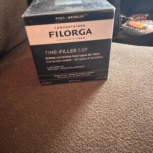 Time-Filler 5XP Wrinkle Correction Cream - Black and White